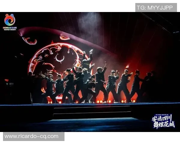 成都街舞队在全国街舞排行榜中荣获第七名展现实力与风采 成都街舞队在全国街舞排行榜中荣获第七名展现实力与风采